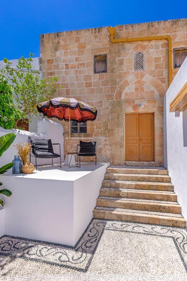 Peni Sol Superior Studios Lindos Exteriör bild